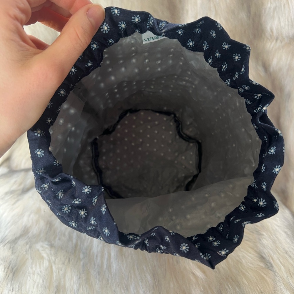 Vintage Y2K NWT Vera Bradley Seaport navy blue drawstring bucket bag cottagecore - Picture 5 of 7